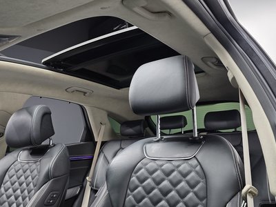 2022 Genesis ELECTRIFIED GV70 — миниатюра 18