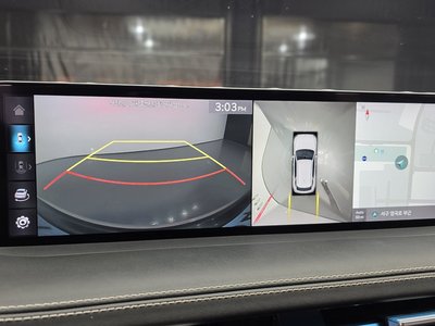 2022 Genesis ELECTRIFIED GV70 — миниатюра 15
