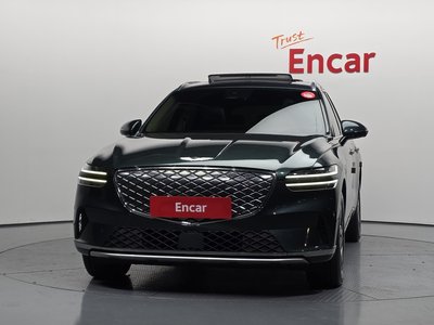 GENESIS ELECTRIFIED GV70 - 2