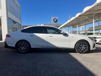 BMW 5 SERIES - 8