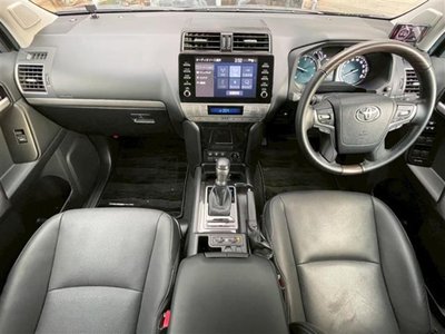 TOYOTA LAND CRUISER PRADO - 3