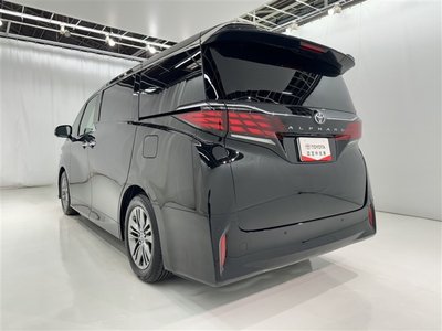 2024 Toyota ALPHARD — фото 6