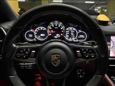 PORSCHE CAYENNE - 3
