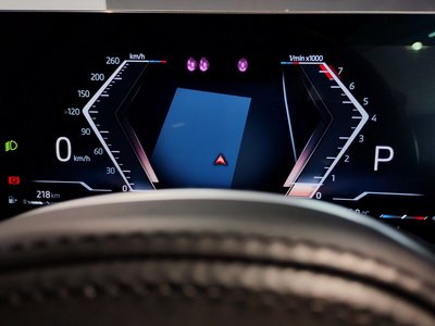 صورة مصغرة 29 لـ 2023 BMW 3 SERIES
