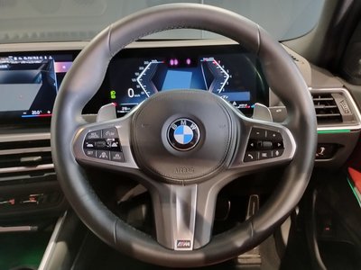 صورة مصغرة 25 لـ 2023 BMW 3 SERIES