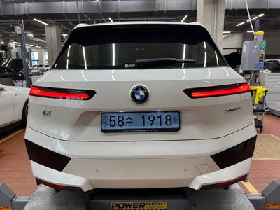 صورة 2 لـ 2023 BMW IX