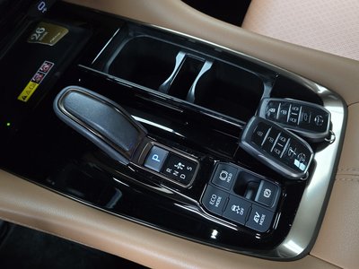 2025 TOYOTA ALPHARD — миниатюра 12