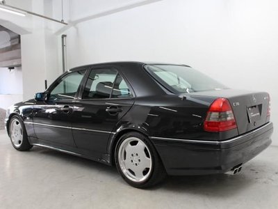 MERCEDES-BENZ C-CLASS - 7