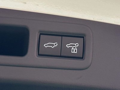 صورة مصغرة 23 لـ 2023 Lexus RX