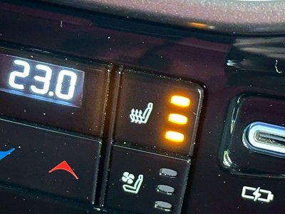 صورة مصغرة 34 لـ 2023 Lexus RX