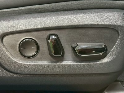 صورة مصغرة 61 لـ 2023 Lexus RX