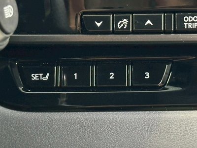 صورة مصغرة 59 لـ 2023 Lexus RX
