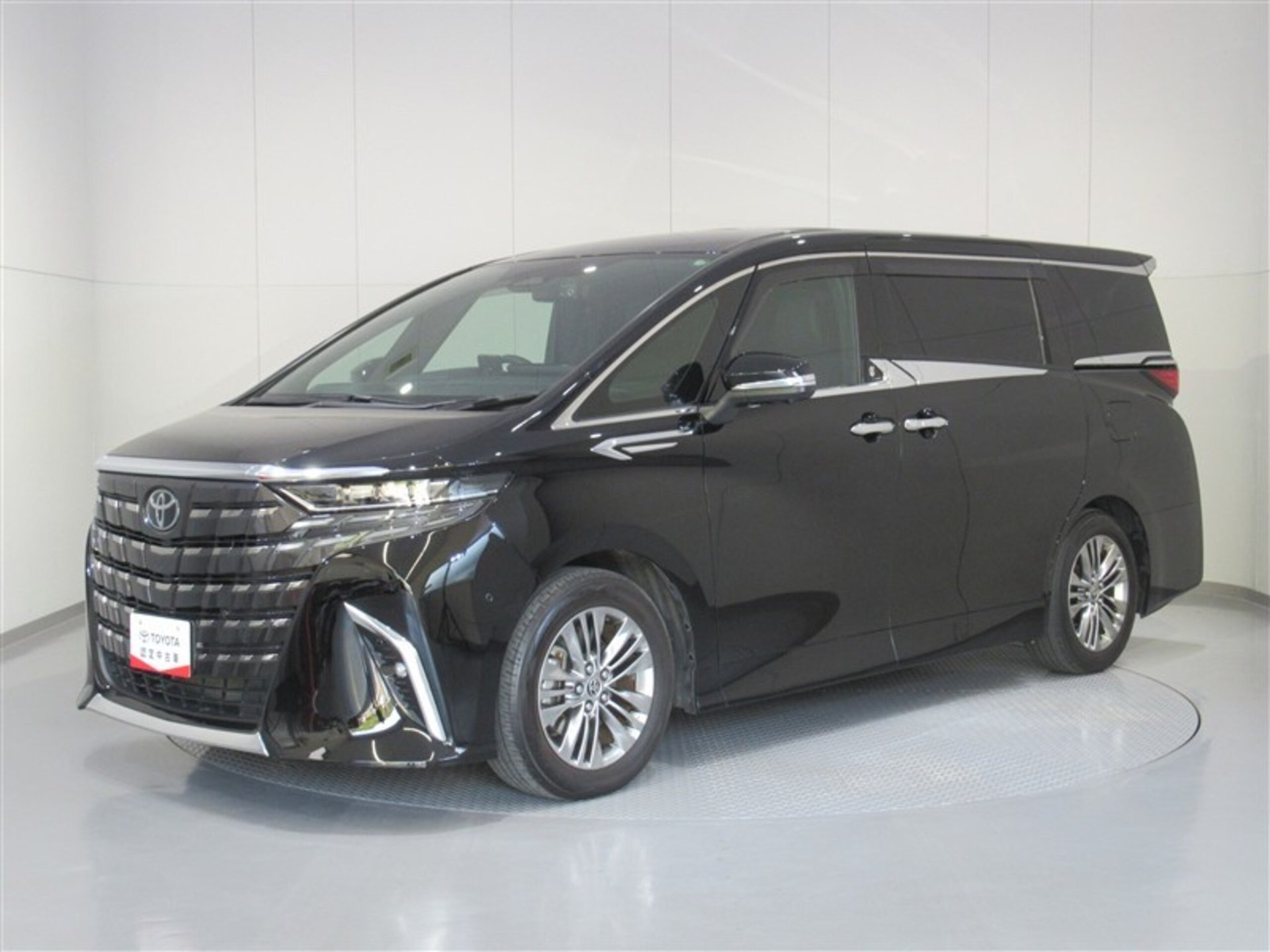 TOYOTA ALPHARD - View 1