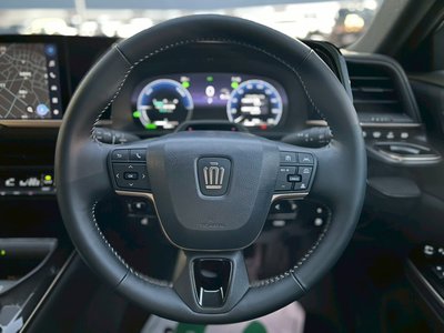 2025 Toyota CROWN SPORT — миниатюра 30