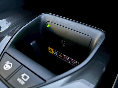 2025 Toyota CROWN SPORT — миниатюра 24