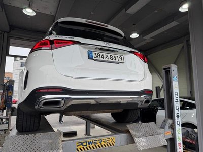 MERCEDES-BENZ GLE - 3