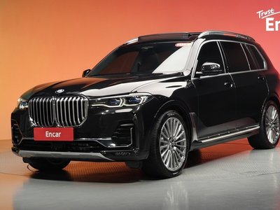 2021 BMW X7 — фото 1