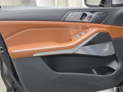2021 BMW X7 缩略图 14