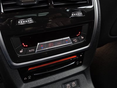 2021 BMW X7 缩略图 28
