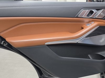 2021 BMW X7 缩略图 15