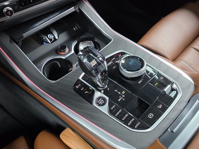2021 BMW X7 缩略图 12