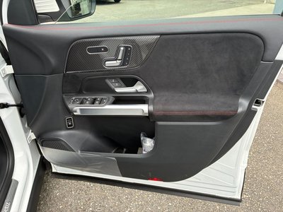 صورة مصغرة 28 لـ 2023 Mercedes-BENZ GLB