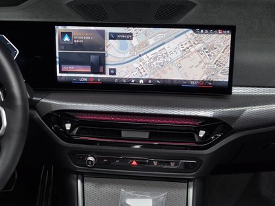 2025 BMW 3 SERIES thumbnail 19