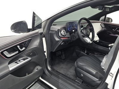 2024 Mercedes-BENZ EQE 缩略图 13