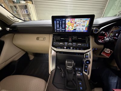 2023 Toyota LAND CRUISER 300 — миниатюра 20