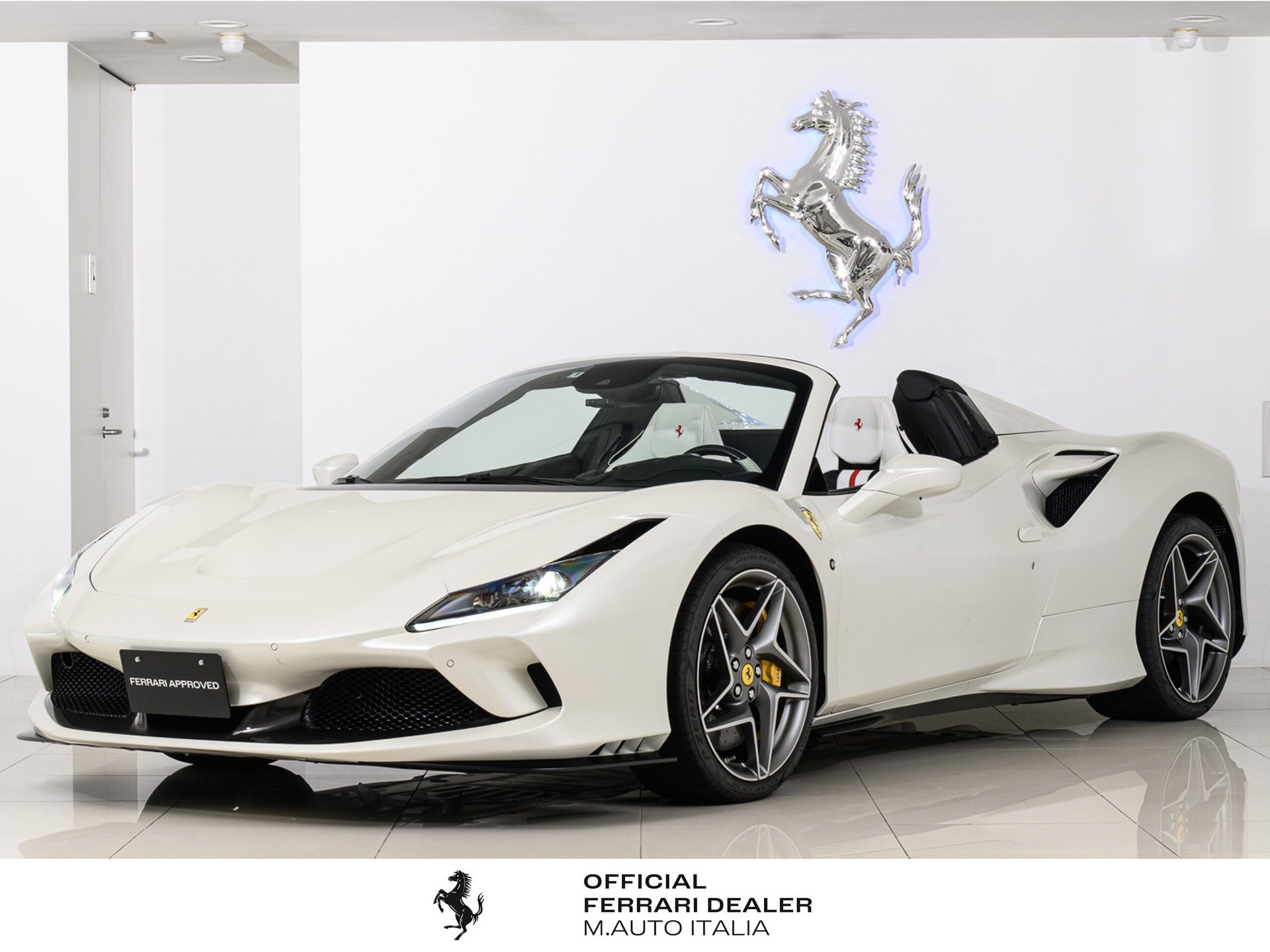 FERRARI F8 SPIDER - View 1