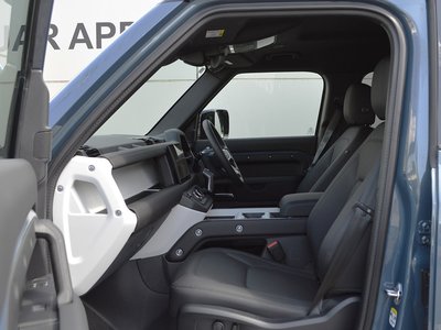 2025 LAND Rover DEFENDER — миниатюра 12