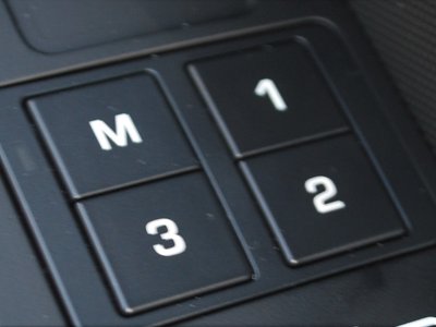2025 LAND Rover DEFENDER — миниатюра 27