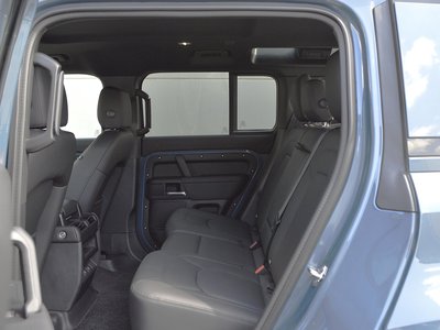 2025 LAND Rover DEFENDER — миниатюра 13