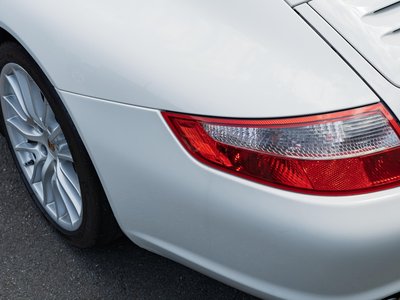 صورة مصغرة 44 لـ 2005 Porsche 911