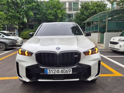 2025 BMW X5 照片 1