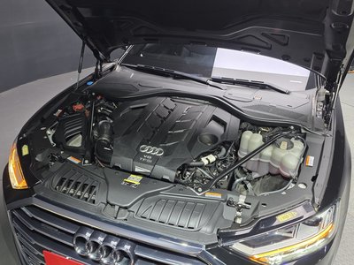 AUDI A8 - 7