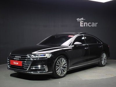 AUDI A8 - 1