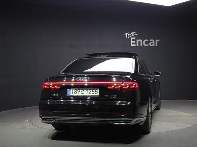 AUDI A8 - 3