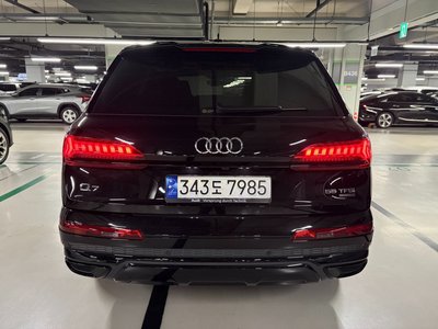 AUDI Q7 - 5