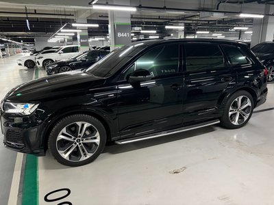AUDI Q7 - 3