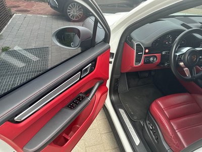 صورة مصغرة 13 لـ 2023 Porsche CAYENNE