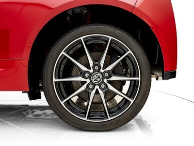 2023 Toyota GR YARIS thumbnail 13