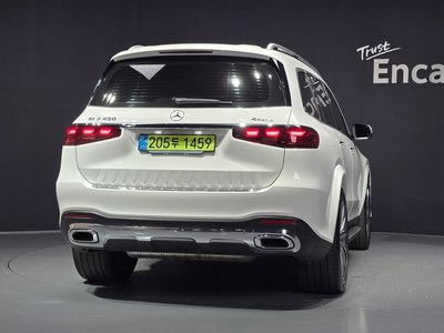 2025 Mercedes-BENZ GLS 照片 3