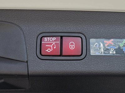 2025 Mercedes-BENZ GLS 缩略图 30