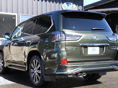 LEXUS LX - 8