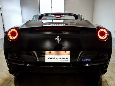 FERRARI CALIFORNIA - 10