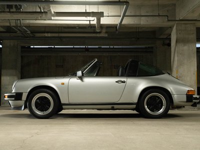 PORSCHE 911 TARGA - 5