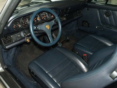 PORSCHE 911 TARGA - 3