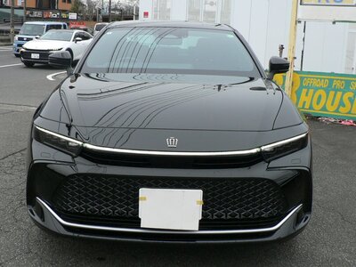 TOYOTA CROWN CROSSOVER - 2