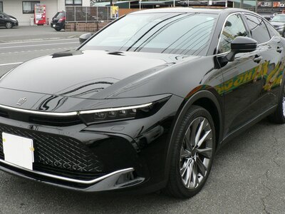 TOYOTA CROWN CROSSOVER - 3